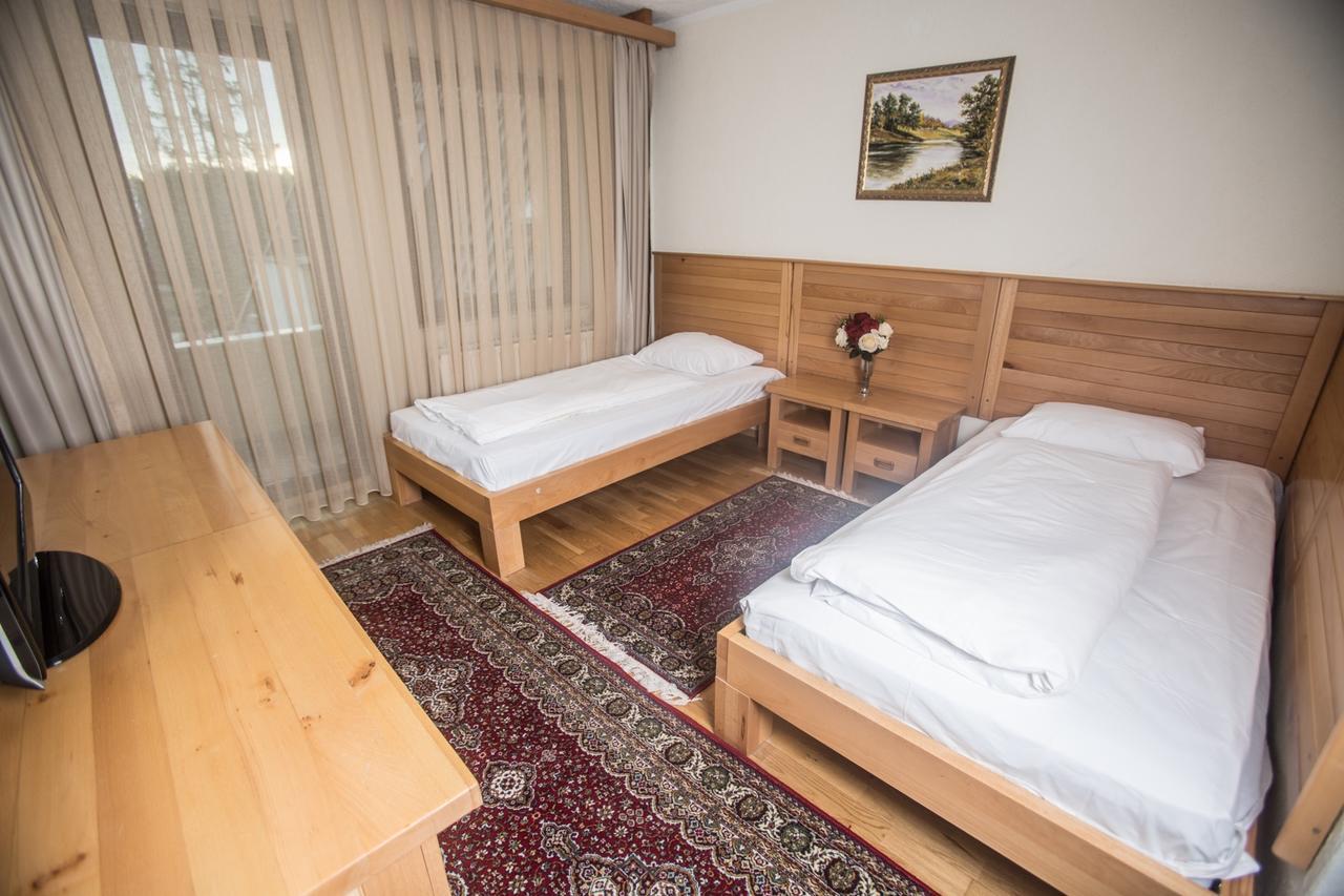 Hotel Borici سينيتشا المظهر الخارجي الصورة